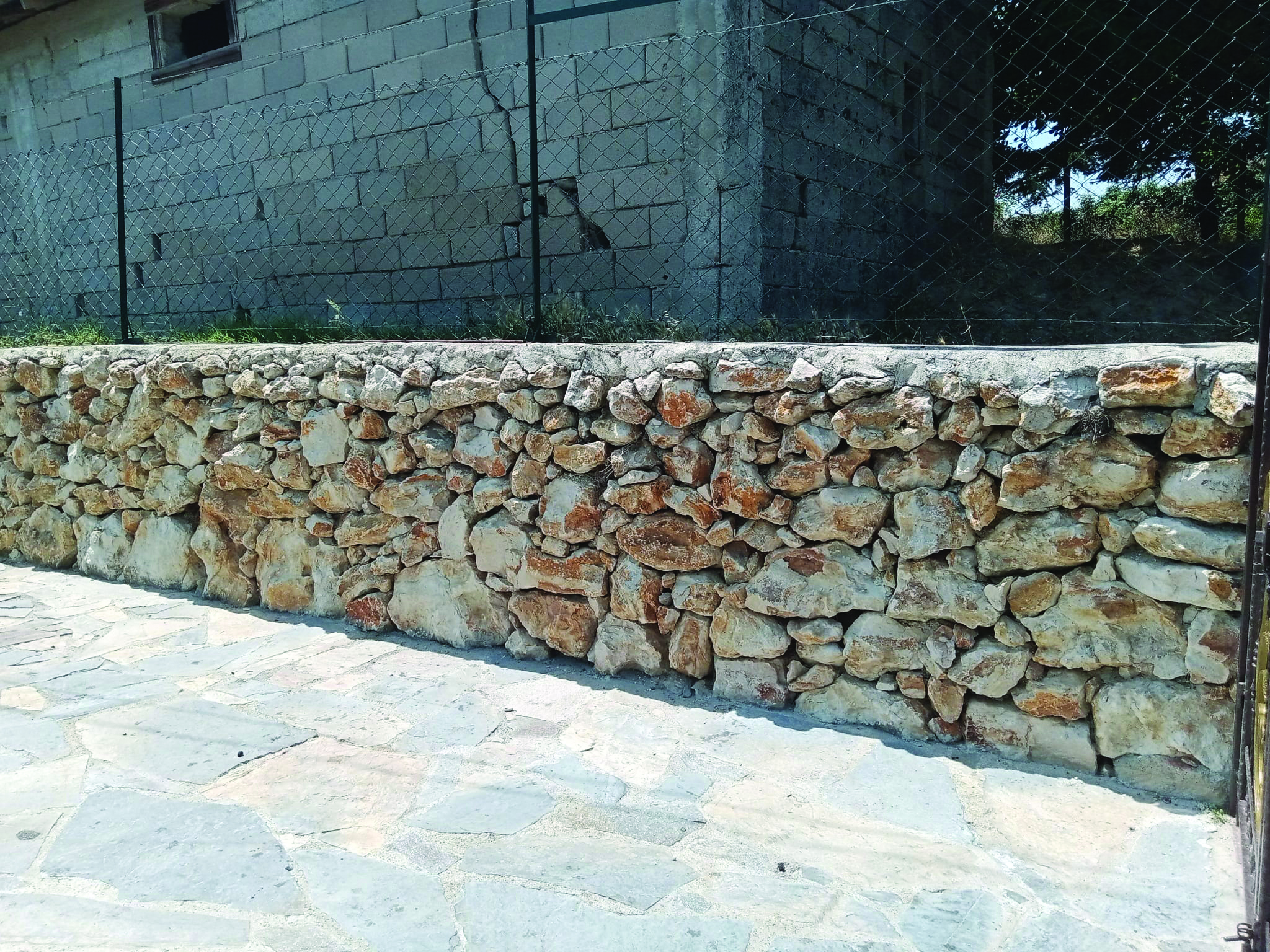 Taş Duvar